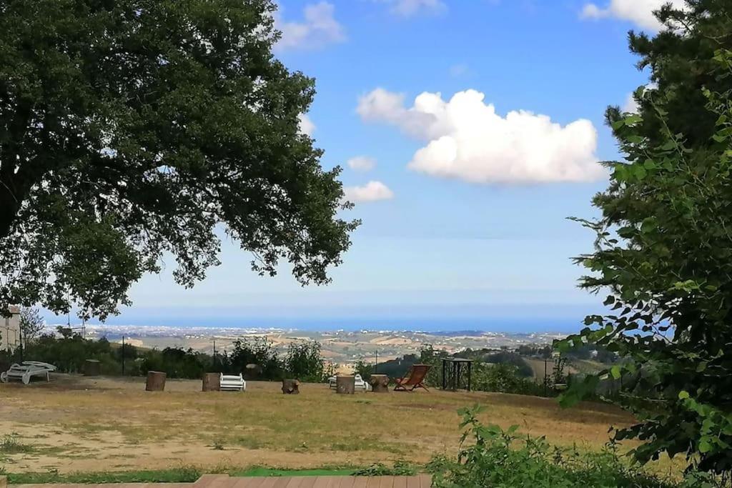 Willa Casale San Teodoro - Mondaino Rn Zewnętrze zdjęcie